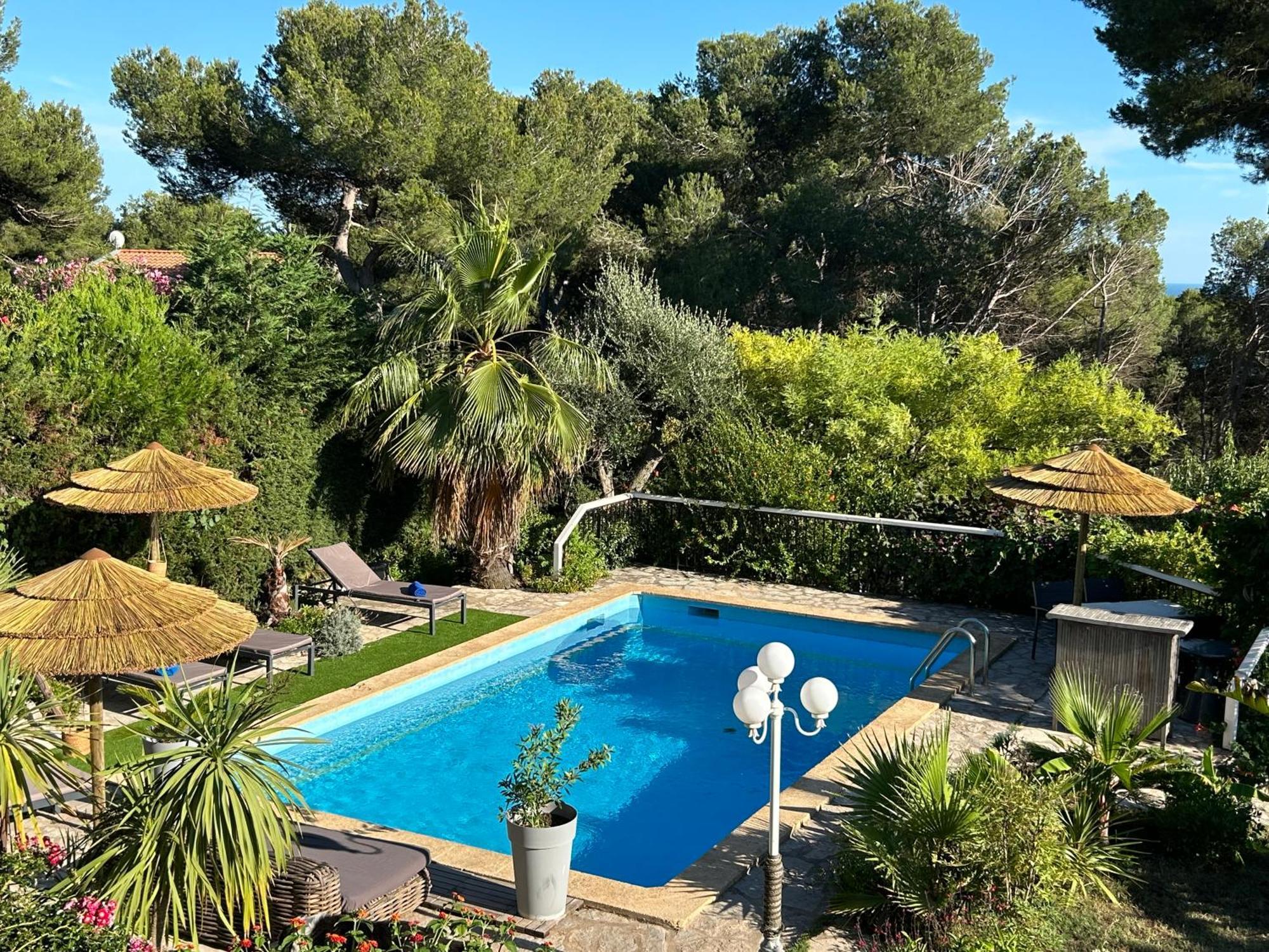Le Saint Clair Apartment *